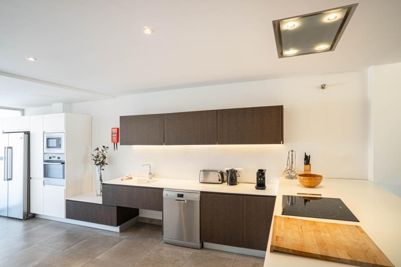 Grand Terrace Apartment In Puerto De Alcudia Exteriör bild